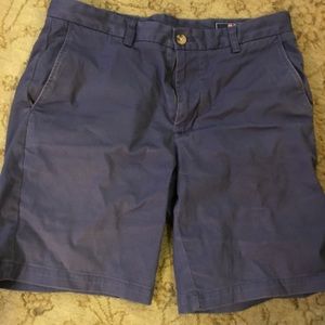 Vineyard Vine. Navy Breaker Short. 32